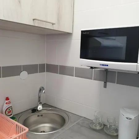 Purple Apartman Apartment Mako